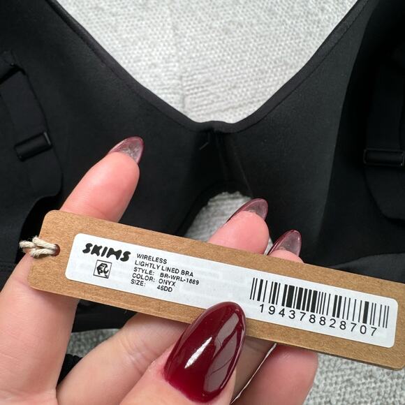 SKIMS Wireless Form Lightly Lined T-Shirt Bra Onyx Black Size 46DD NWT - Picture 4 of 5